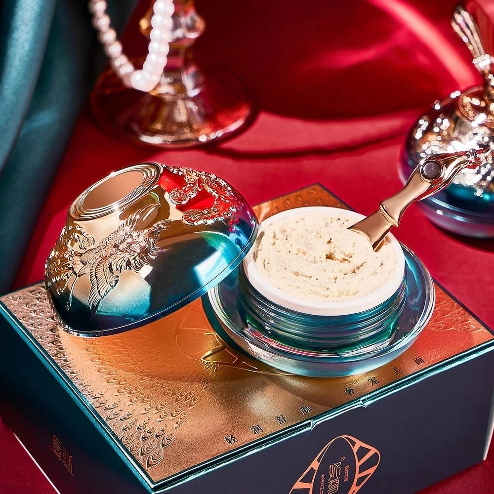 Crema da donna nobile di lusso - Luxury Skincare Aesthetic recensione e prezzo