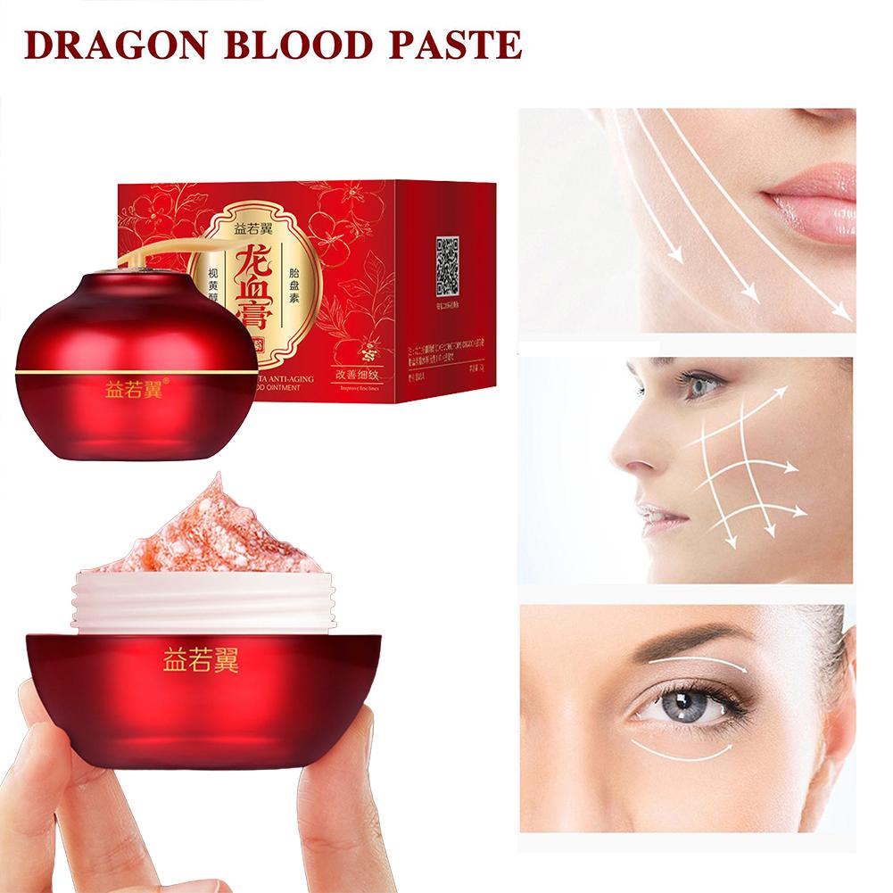 Crema Viso Anti-Età di Lusso a - Luxury Skincare & Spa Photos recensione e prezzo